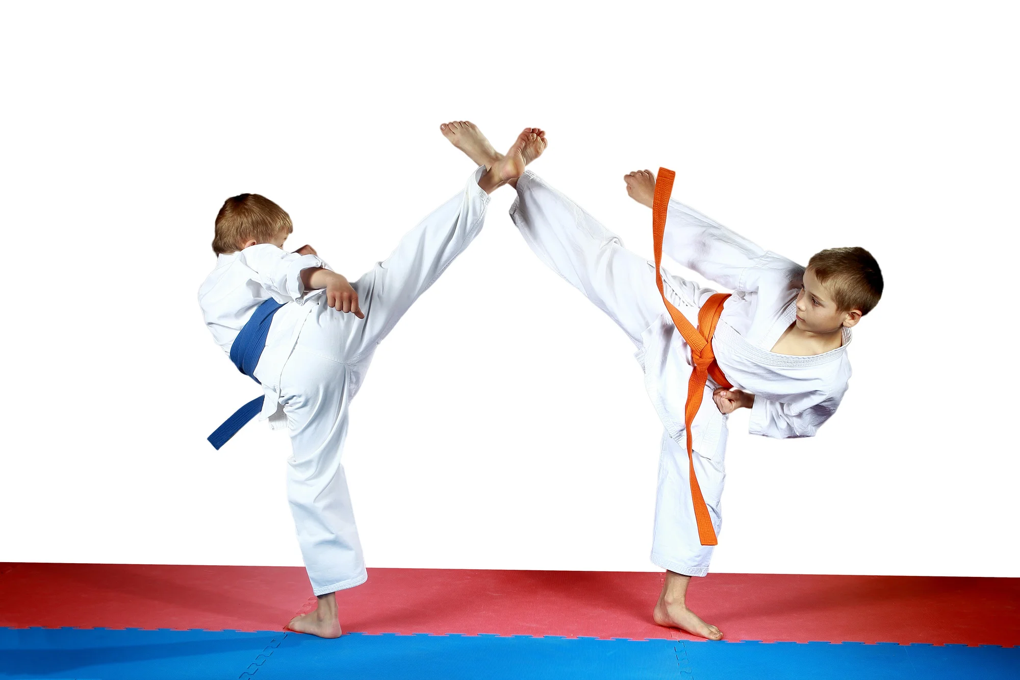Karate vs taekwondo khac nhau cho nao